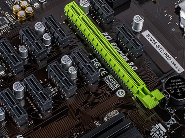 Chinese-style mining: motherboard with 12 video card slots