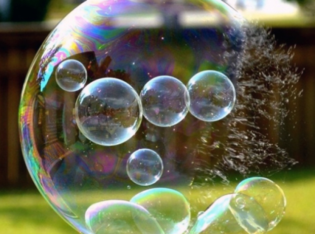 Opinion: capitalization growth of cryptocurrencies may prove to be a bubble